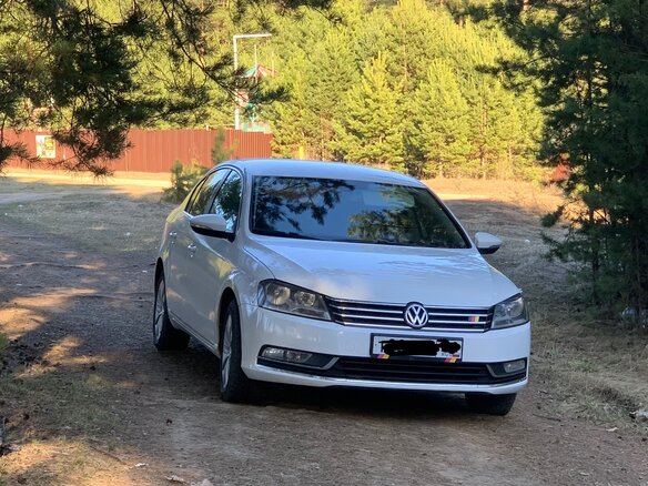 2012 Volkswagen Passat B7, белый - вид 15