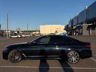 2020 BMW 5 серии M550d xDrive VII (G30/G31/G38), чёрный, 5800000 рублей, вид 5