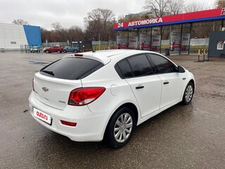 2012 Chevrolet Cruze I, белый, 550000 рублей, вид 3
