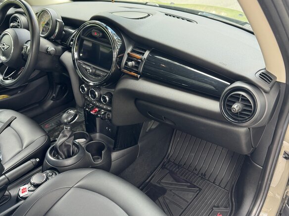 2018 Mini Hatch Cooper III (F55/F56), серый, 1510000 рублей - вид 13
