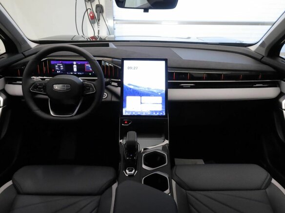 2026 Geely Atlas II, зелёный, 4119990 рублей - вид 12