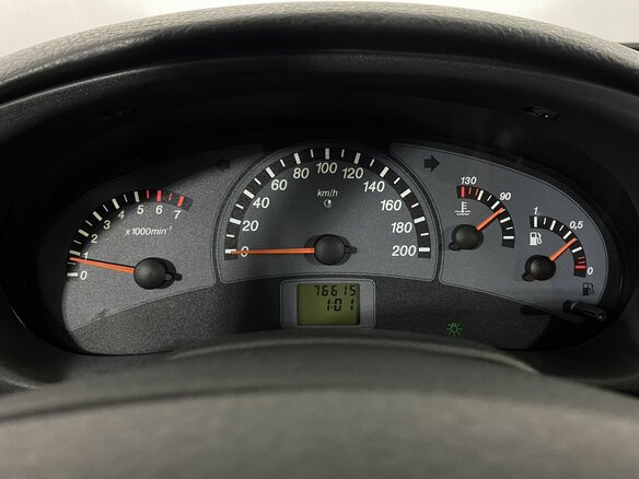 2006 Lada (ВАЗ) 2110, серебристый, 470000 рублей - вид 13