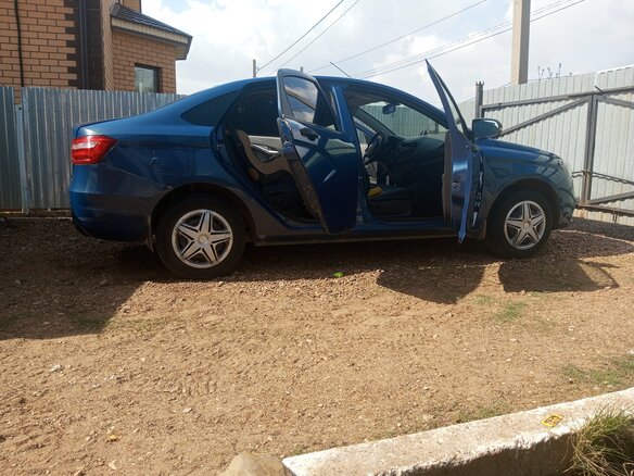 2016 Lada (ВАЗ) Vesta I, синий, 750000 рублей - вид 5