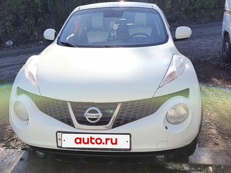 2011 Nissan Juke I, белый, 1070000 рублей, вид 1
