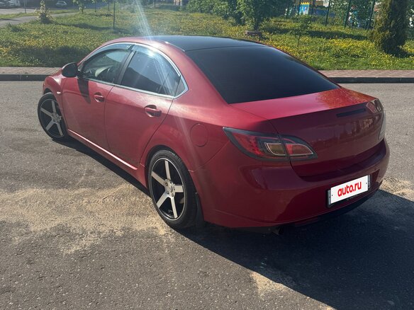 2008 Mazda 6 II (GH), красный, 700000 рублей - вид 4