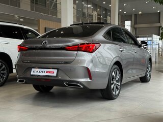 2024 Changan Eado Plus I, серебристый, 2589900 рублей, вид 4