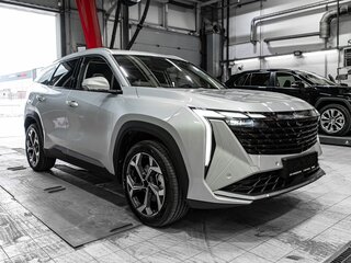 2026 Geely Atlas II, серебристый, 3449990 рублей, вид 3