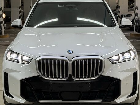 2023 BMW X5 40i IV (G05/G18) Рестайлинг, белый, 12499000 рублей, вид 2