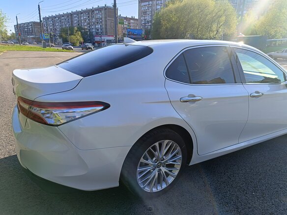 2019 Toyota Camry VIII (XV70), белый - вид 8