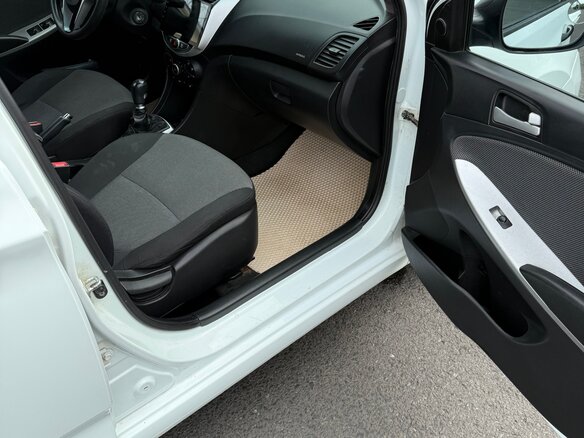 2012 Hyundai Solaris I, белый - вид 10