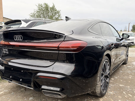 Audi A5 III (B10)