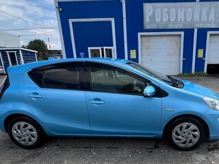 2014 Toyota Aqua I Рестайлинг, голубой, 990000 рублей, вид 3