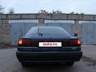 1988 Mazda 626 III (GD), синий, 165000 рублей, вид 3