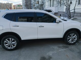 2015 Nissan X-Trail III, белый, 1800000 рублей, вид 4