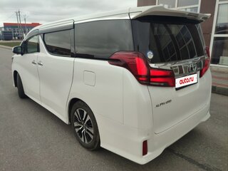 2019 Toyota Alphard III Рестайлинг, белый, 4290000 рублей, вид 4