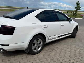 2013 Skoda Octavia III (A7), белый, 950000 рублей, вид 2