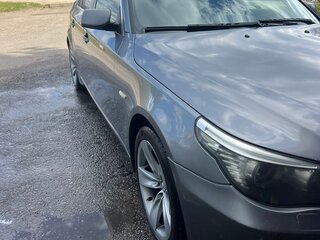 2009 BMW 5 серии 520d V (E60/E61) Рестайлинг, серый, 1395000 рублей, вид 1