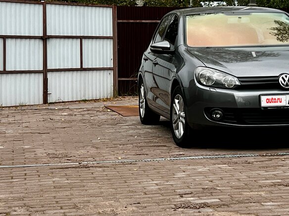 2012 Volkswagen Golf VI, серый - вид 2