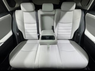 2024 Toyota RAV4 V (XA50), чёрный, 4800000 рублей, вид 5