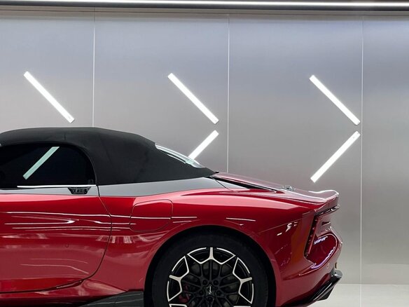 2024 MG Cyberster, красный, 7899777 рублей - вид 12
