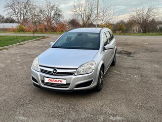 2008 Opel Astra H Рестайлинг, серебристый, 530000 рублей, вид 2