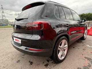 2013 Volkswagen Tiguan I Рестайлинг, чёрный, 1500000 рублей, вид 5
