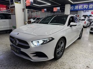 2022 Mercedes-Benz A-Класс 180 Long IV (W177), белый, 1990000 рублей, вид 1