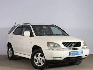 1999 Toyota Harrier I (XU10), белый, 750000 рублей, вид 2