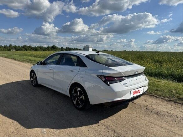 2022 Hyundai Elantra VII (CN7), белый - вид 5