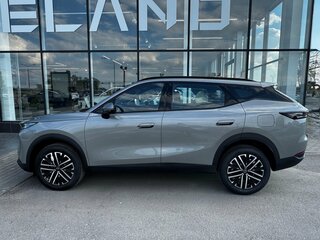 2026 Omoda C7, серебристый, 3099000 рублей, вид 4