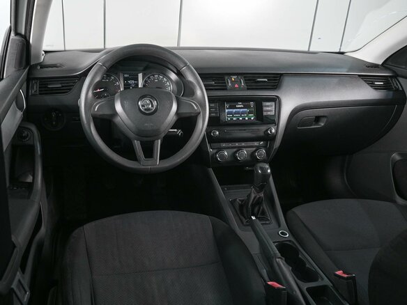 2015 Skoda Octavia III (A7), белый, 819000 рублей - вид 5