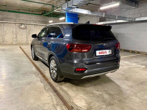 2019 Kia Sorento 8-speed III Prime Рестайлинг, серый, 2350000 рублей - вид 6