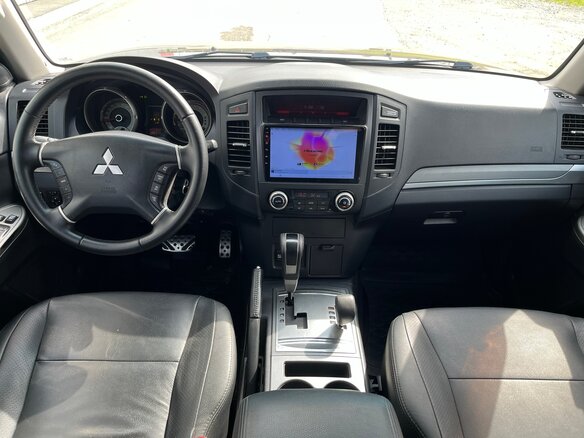 2011 Mitsubishi Pajero IV Рестайлинг 1, коричневый, 2000000 рублей - вид 21