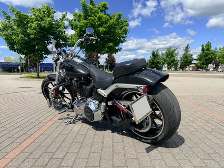 2013 Harley-Davidson Breakout, чёрный, 1500000 рублей, вид 5