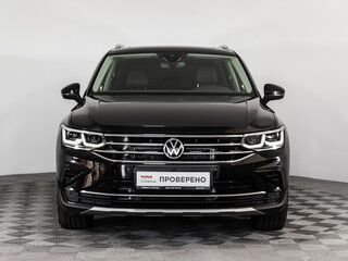 2021 Volkswagen Tiguan II Рестайлинг, чёрный, 2425000 рублей, вид 2