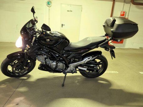 2011 Suzuki SFV 650 Gladius, чёрный, 450000 рублей, вид 3
