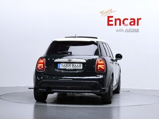 2022 Mini Hatch Cooper III (F55/F56) Рестайлинг 2, зелёный, 2000000 рублей, вид 4