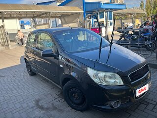 2010 Chevrolet Aveo I Рестайлинг, чёрный, 330000 рублей, вид 3