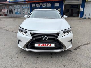 2017 Lexus ES 350 VI Рестайлинг, белый, 2800000 рублей, вид 2