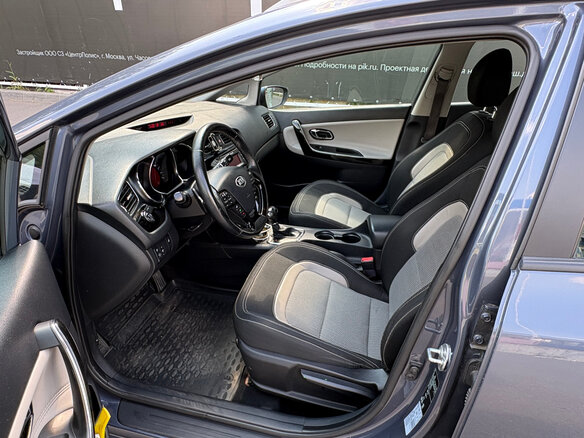 2013 Kia Ceed II, синий - вид 10