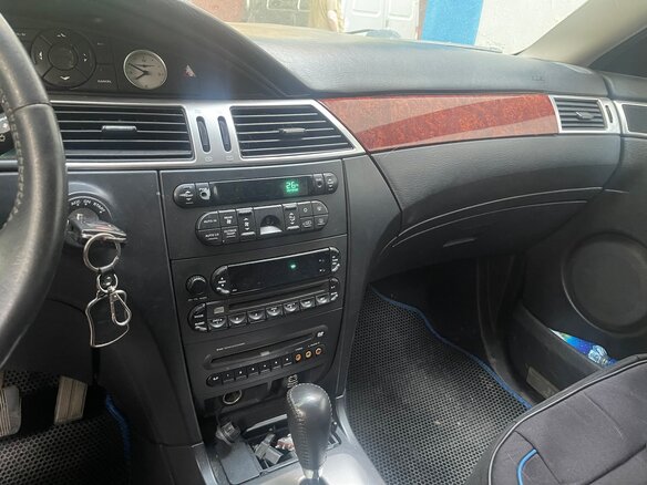 2003 Chrysler Pacifica CS, синий, 550000 рублей - вид 10