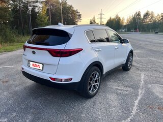 2016 Kia Sportage IV, белый, 1570000 рублей, вид 4
