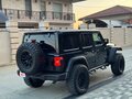 2021 Jeep Wrangler Rubicon IV (JL), чёрный, 7430000 рублей - вид 4