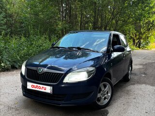2011 Skoda Fabia II Рестайлинг, синий, 480000 рублей, вид 1