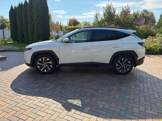 2021 Hyundai Tucson IV, белый, 2950000 рублей, вид 4