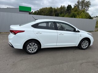 2019 Hyundai Solaris II, белый, 1500000 рублей, вид 3