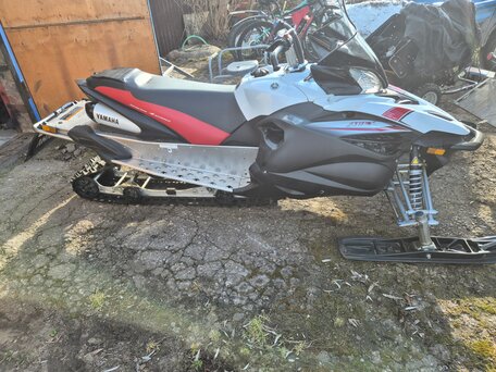 2012 Yamaha Apex, белый, 1520000 рублей, вид 2