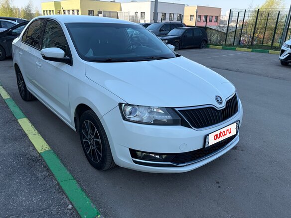 2018 Skoda Rapid I Рестайлинг, белый, 960000 рублей - вид 21
