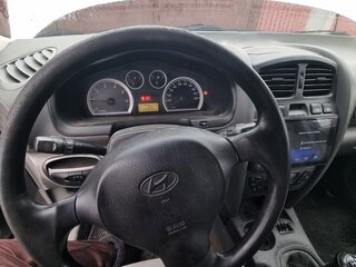 2008 Hyundai Santa Fe Classic Classic, серый, 500000 рублей, вид 5