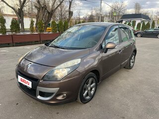 2011 Renault Scenic III, коричневый, 570000 рублей, вид 1